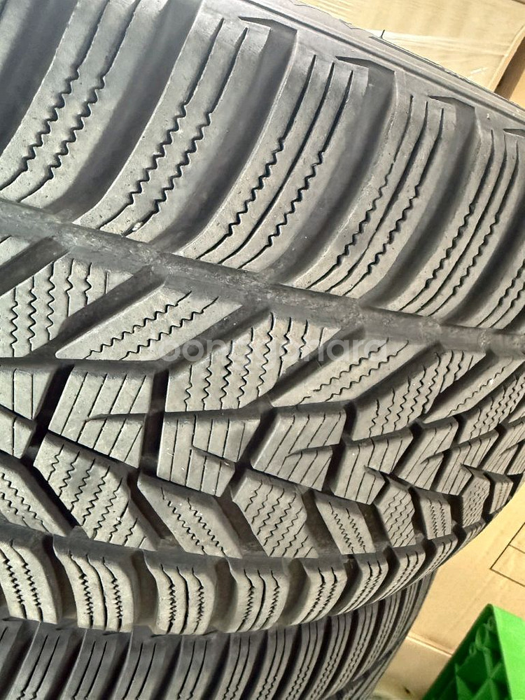 BMW x5 (G05바디)윈터타이어 한대분판매합니다.한국타이어 아이셉트에보3X--3