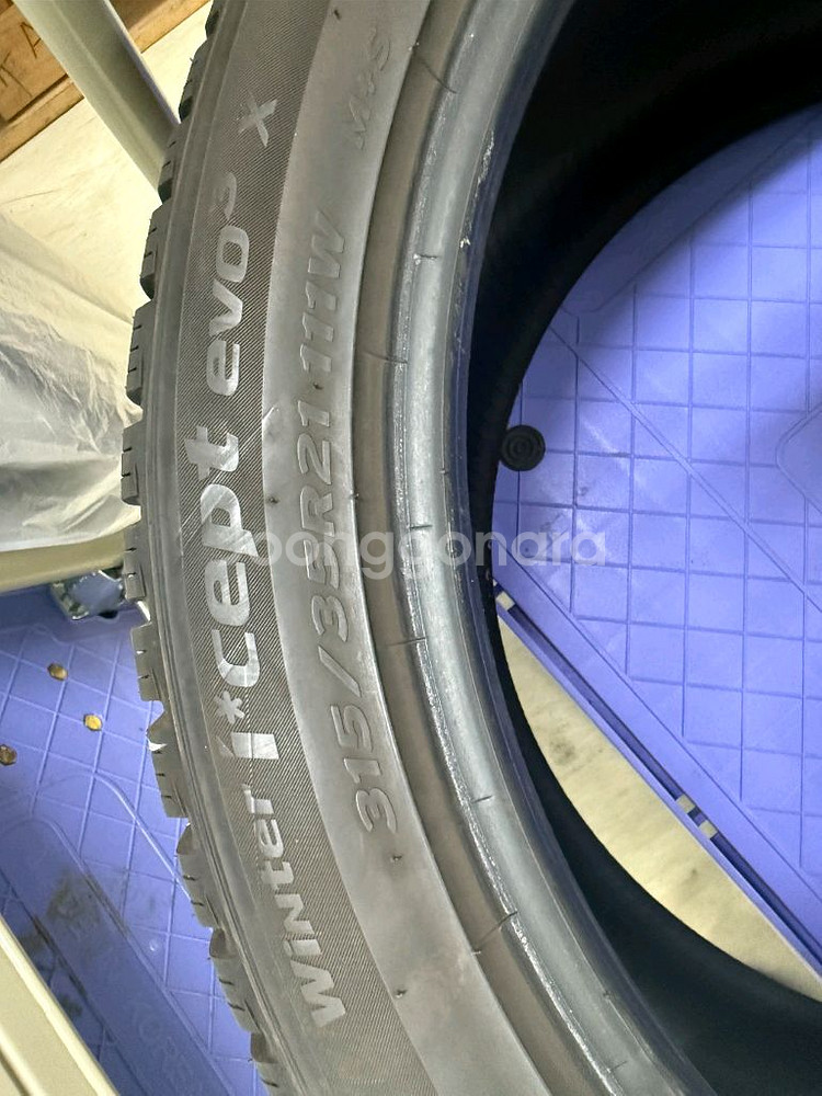 BMW x5 (G05바디)윈터타이어 한대분판매합니다.한국타이어 아이셉트에보3X--5