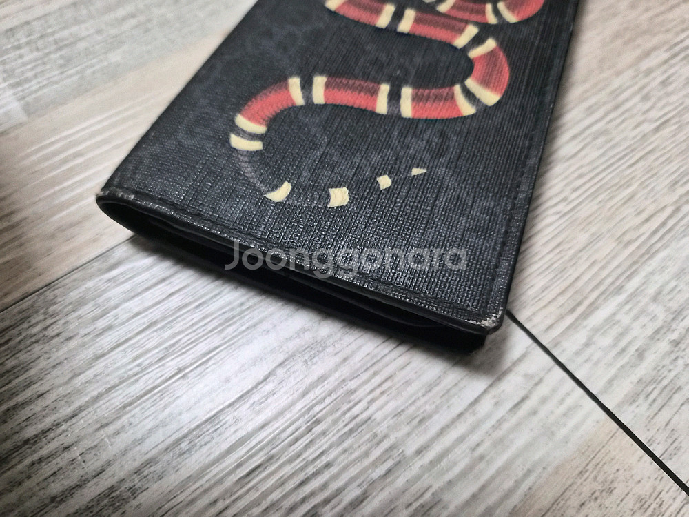 구찌 GG 캔버스 스네이크 패턴 장지갑--4