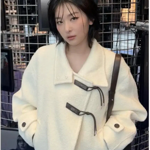 레이브 버클 하이넥 자켓 숏코트 슬기코트