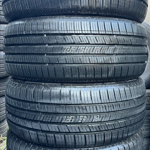 235 50 18중고타이어한대분2355018