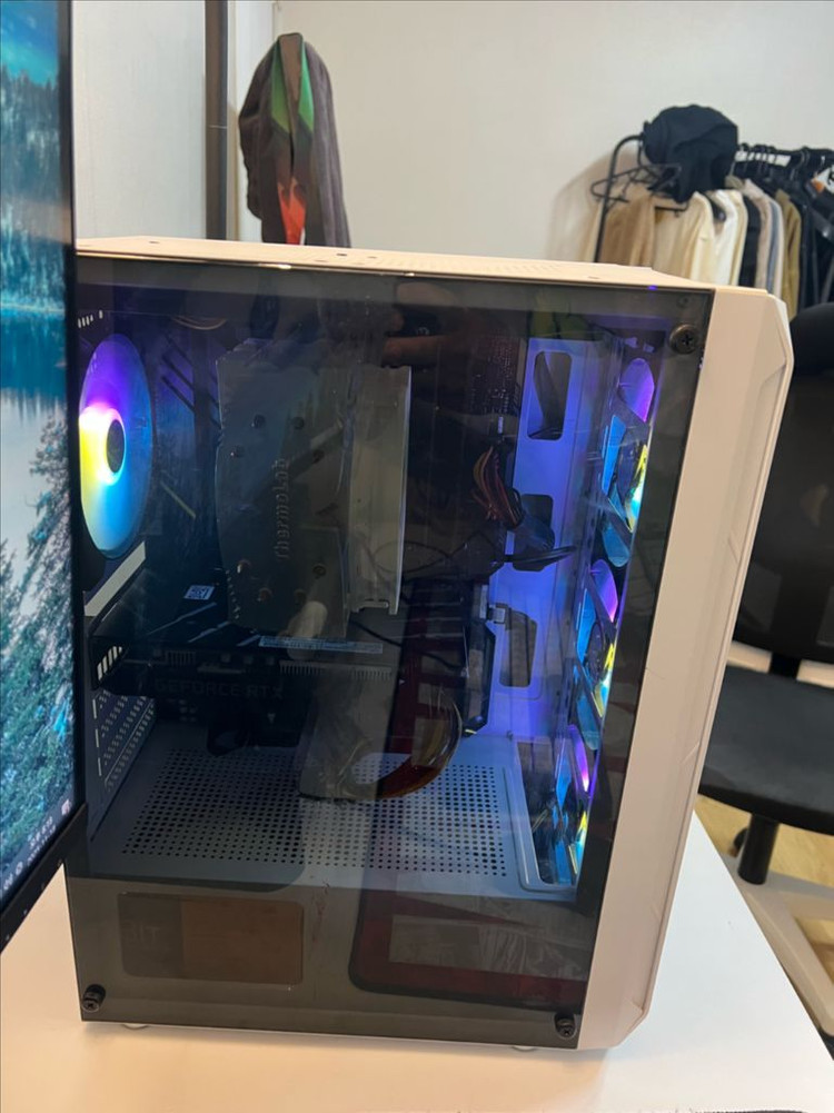 고사양 게임잉 본체 i7 10700F RTX 2060 싸게 이미지