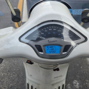 14년식 주행거리 21381키로 베스파 프리마베라 125