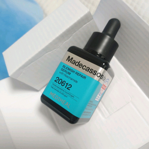 미개봉) 메디힐 마데카소사이드 흔적 리페어 세럼