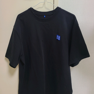 아더에러 태그 반팔 m 사이즈