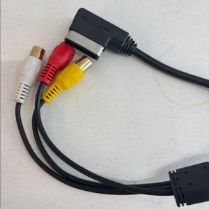 아우디 A6 아날로그 영상 변환젠더