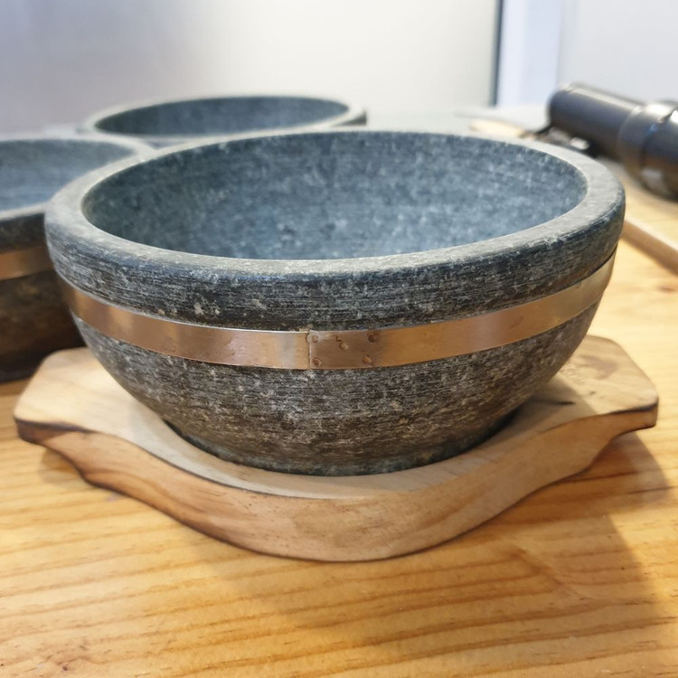 돌솥, 돌비빔기 (미사용 새제품) 팝니다--3