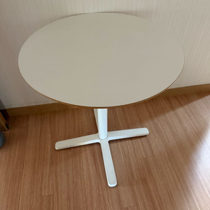 이케아 빌스타테이블