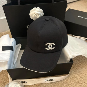 샤넬 CC로고 볼캡25p 새상품