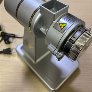 (상식적인 가격제안 가능) 칼리타 NICE CUT MILL 나이스 컷 밀 커피 그라인더입니다 이미지