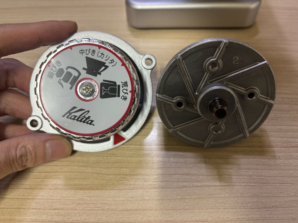 (상식적인 가격제안 가능) 칼리타 NICE CUT MILL 나이스 컷 밀 커피 그라인더입니다 이미지