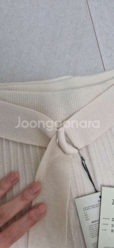 쥬크 캐시미어 플레어 니트 스커트ㅡ새상품--3