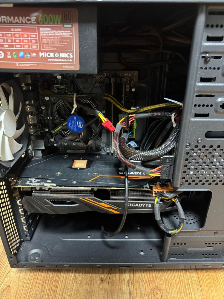 i7-8700K 게이밍 PC 본체--1