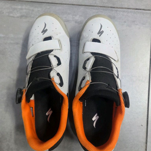 스페셜라이즈드 리콘2.0 픽시 클릿슈즈 이미지