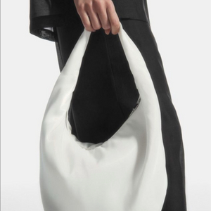 COS 코스 미니 하이샤인 숄더백 가방 새상품 이미지