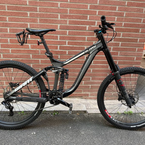 2019 자이언트 글로리 어드밴스 1 풀샥 판매