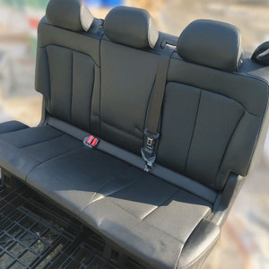 스타리아 자동차 시트 이미지