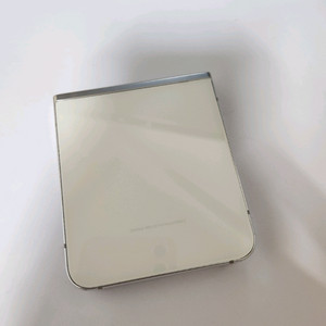 갤럭시제트플립5 512기가 무잔상 아주깨끗 SK 크림