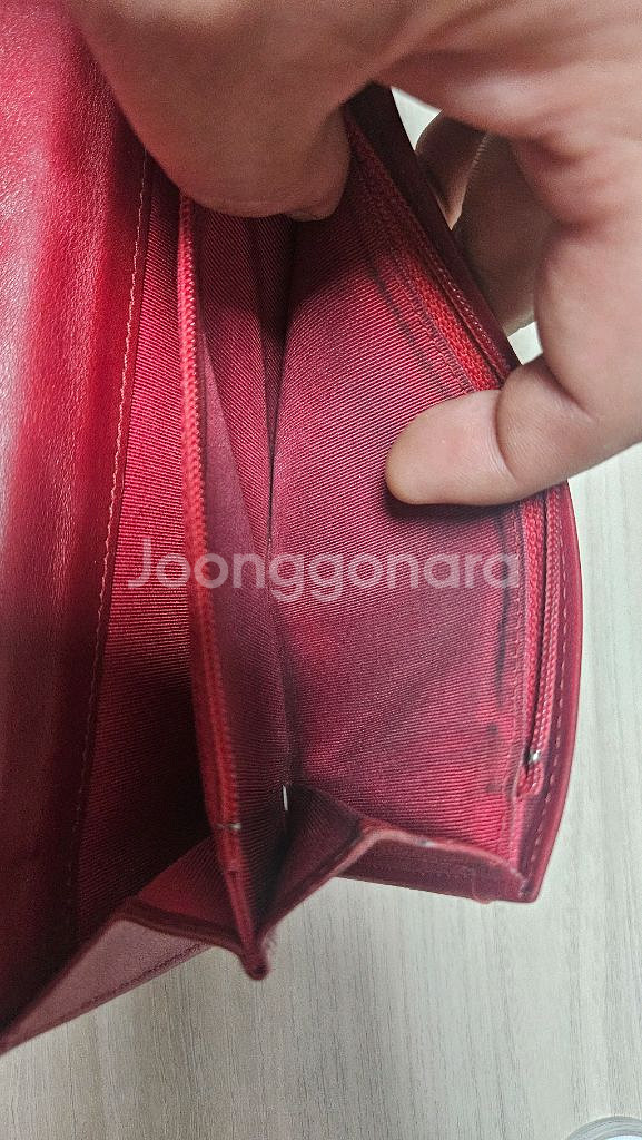 (정품) 샤넬 케비어 장지갑입니다--5