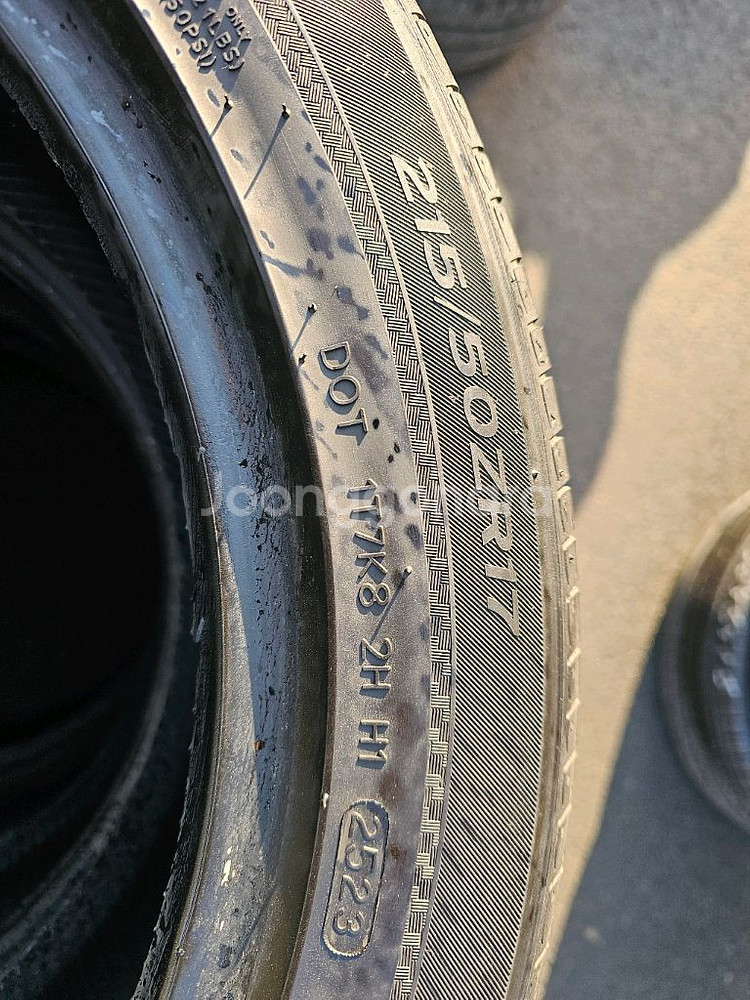 215 50 17 한국 벤투스 S2AS 타이어--2