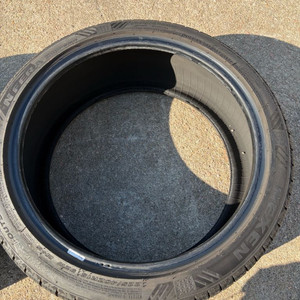 225 40 18 넥센 타이어 2개