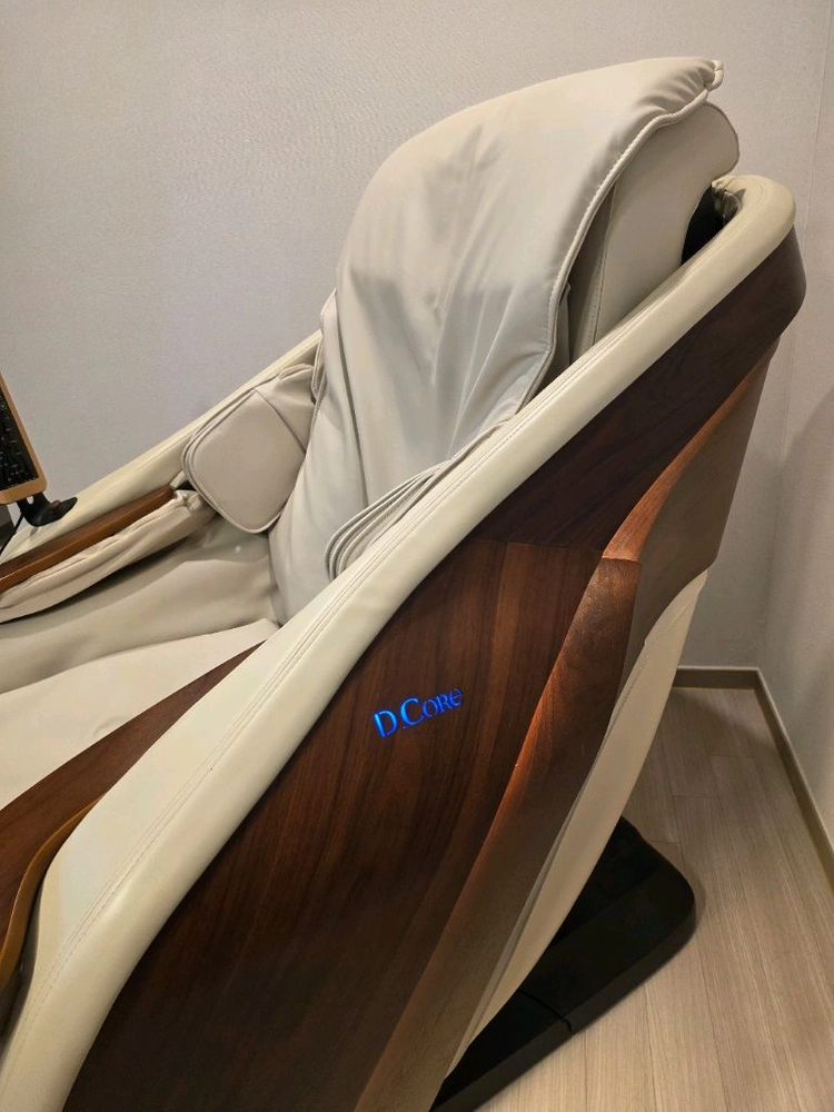 세라잼 디코어 씨러스 안마의자 이미지