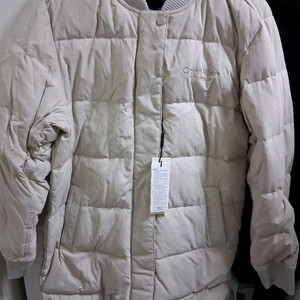 캘빈클라인 여성 패딩 점퍼 팝니다!!프로패스 사주시는분은 옷 드릴게요!!