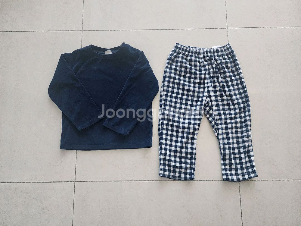 폴햄키즈 공용 110사이즈ㅡ120 겨울 실내복3셋트 팔아요--1