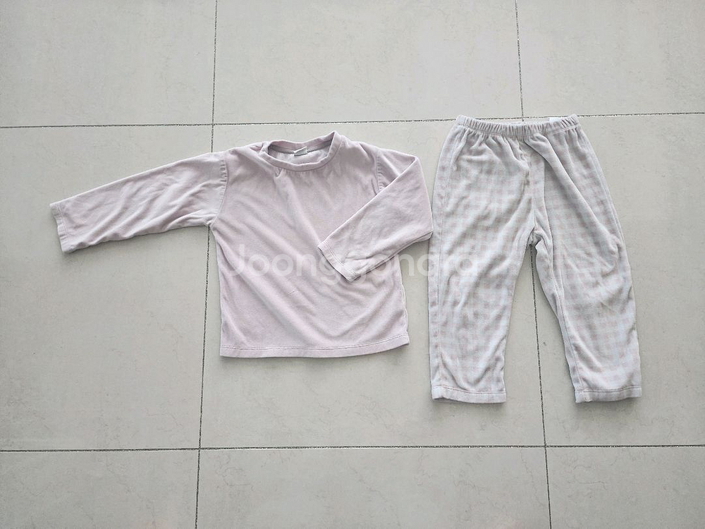 폴햄키즈 공용 110사이즈ㅡ120 겨울 실내복3셋트 팔아요--7