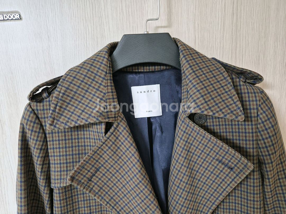 (신세경착용)산드로 체크 깅엄 트렌치코트 여성 롱코트--5