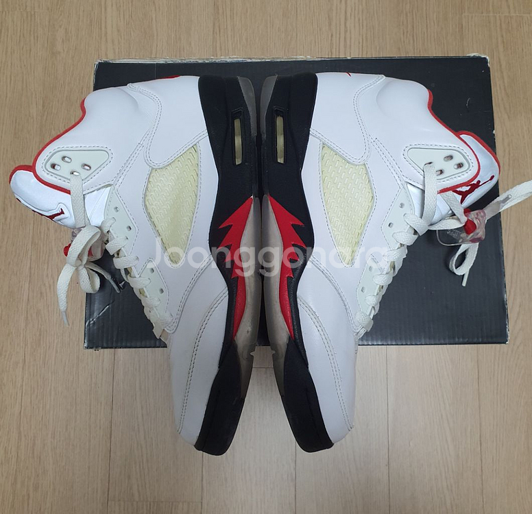 조던5 파레 실버텅 서태웅 270사이즈 중고 16만원--2