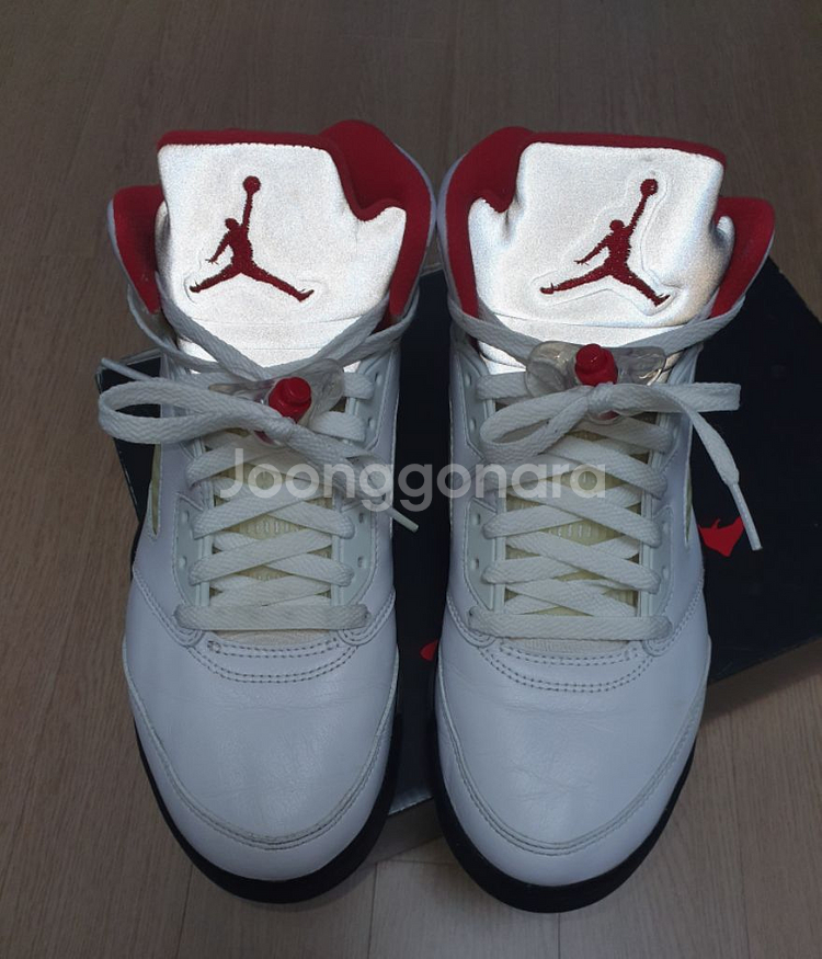 조던5 파레 실버텅 서태웅 270사이즈 중고 16만원--7