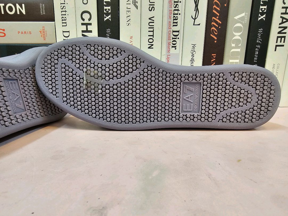 <새상품> 아르마니 알마니 남성 스니커즈 운동화 280--8