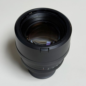 소니 FE 85mm F1.4 gm 렌즈 여친렌즈