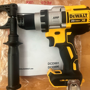 디월트 충전드릴 dcd991본체만