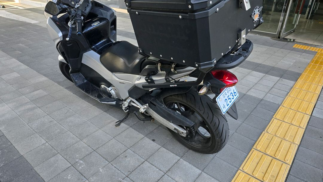 혼다 인테그라 750d 팔아요 이미지