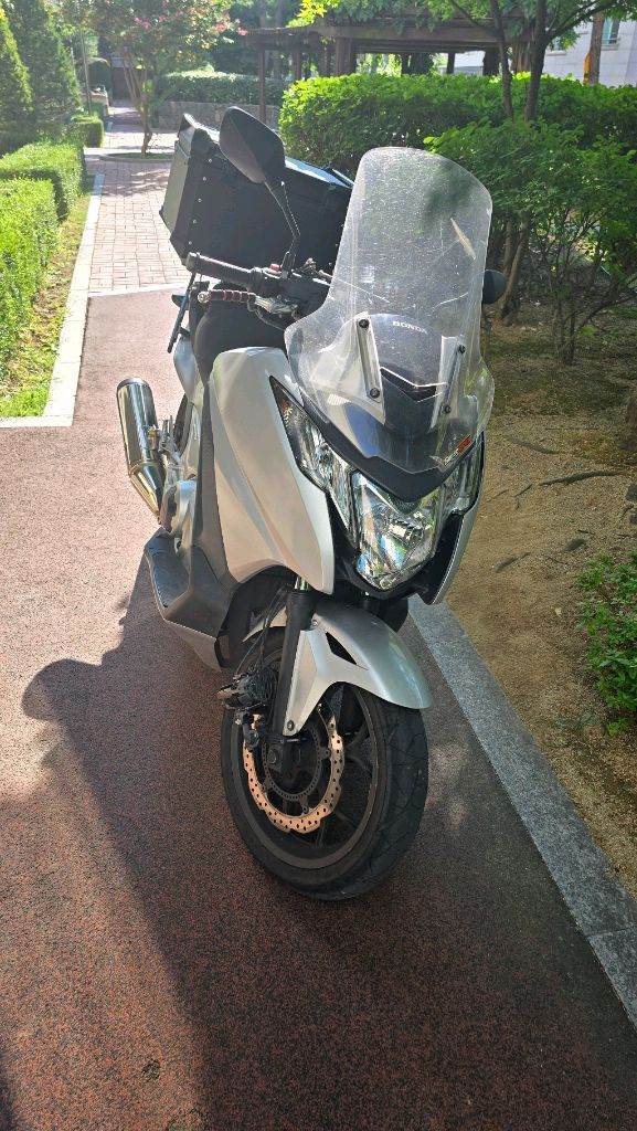 혼다 인테그라 750d 팔아요 이미지