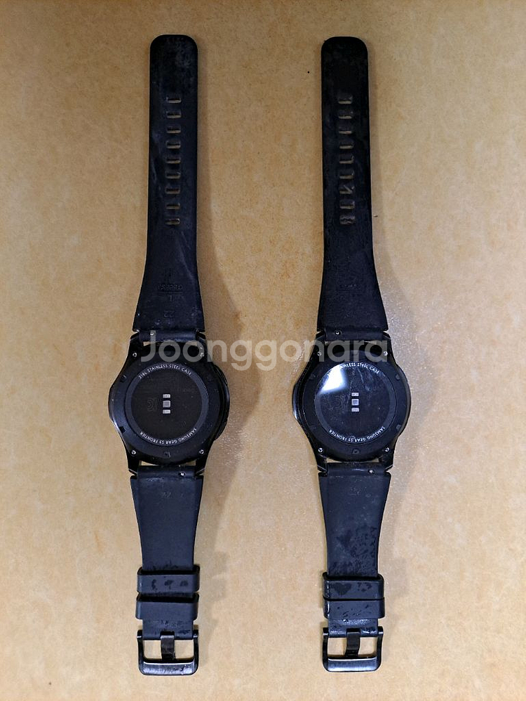 삼성 기어 S3 프론티어 2개에 만오천원 부품용--3