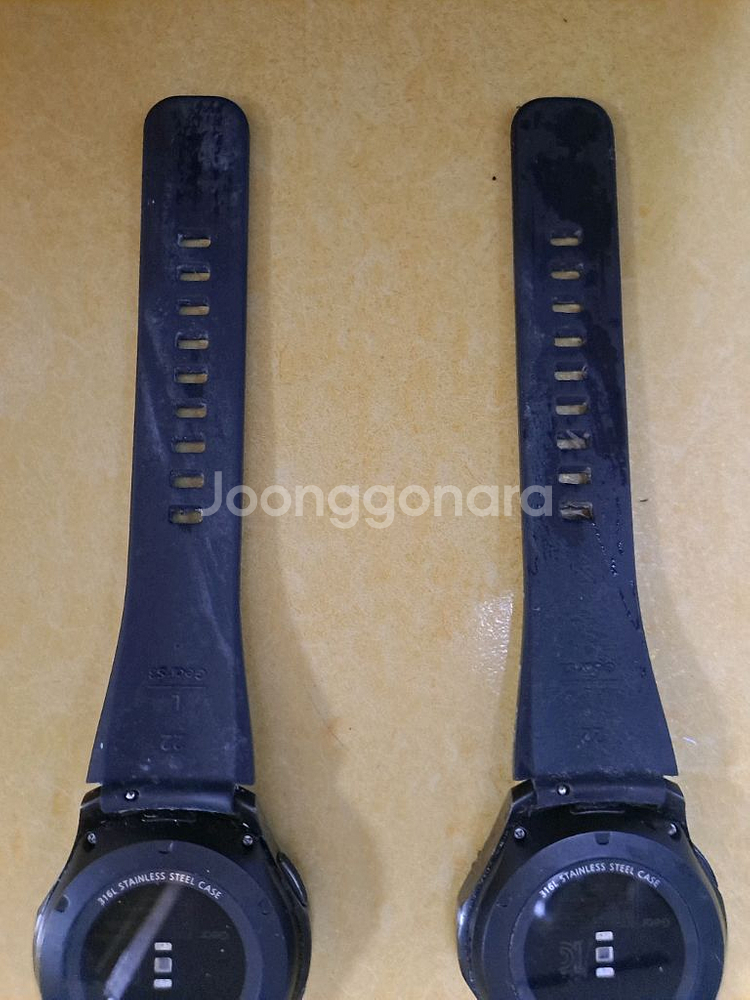 삼성 기어 S3 프론티어 2개에 만오천원 부품용--5