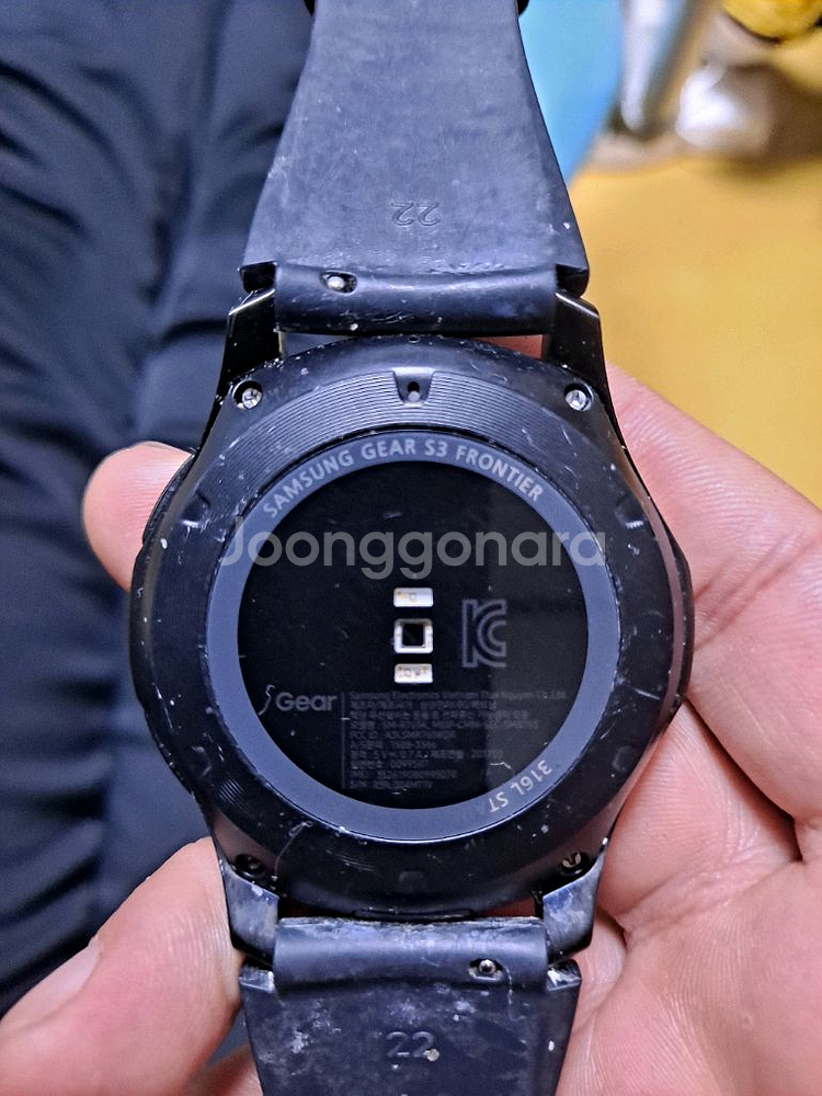 삼성 기어 S3 프론티어 2개에 만오천원 부품용--1
