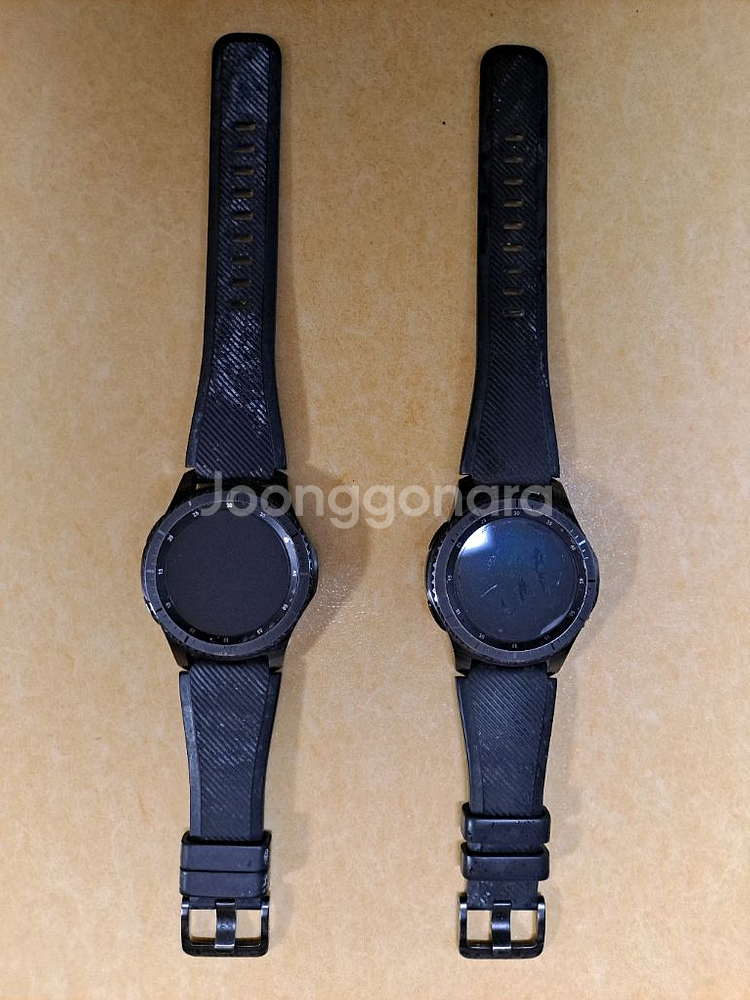 삼성 기어 S3 프론티어 2개에 만오천원 부품용--2