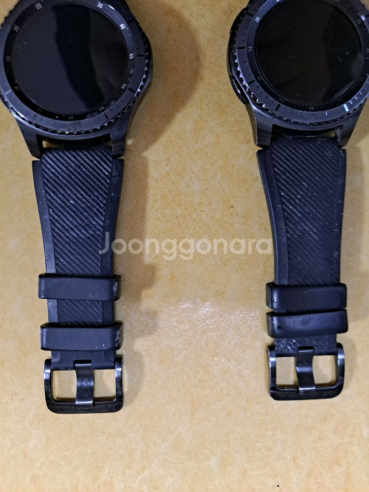 삼성 기어 S3 프론티어 2개에 만오천원 부품용--6