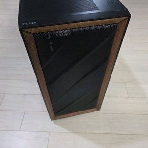 안텍 FLUX MESH BTF 블랙 컴퓨터 케이스