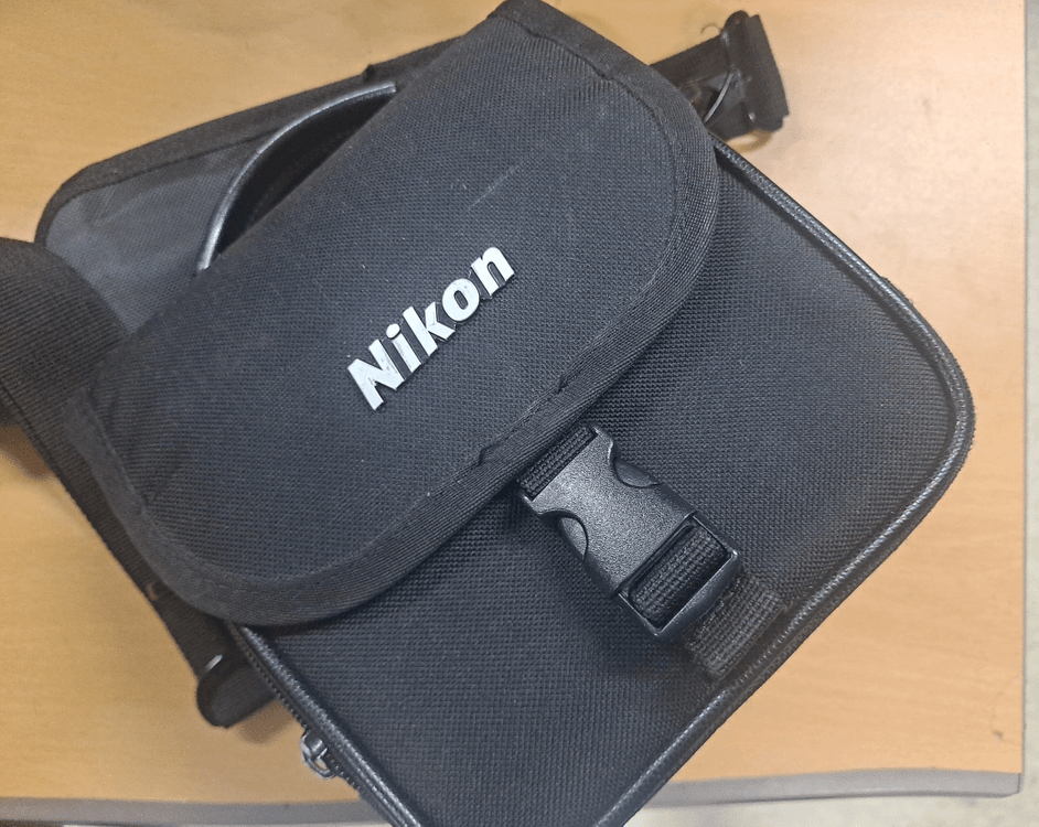 니콘 미러리스용 정품 카메라 가방 팝니다.--0