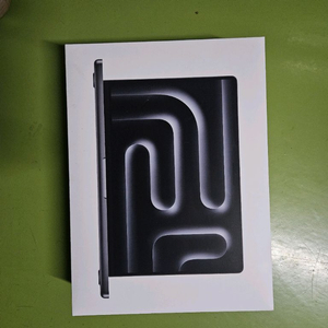 맥북프로 14 m3 pro 신동급 애플케어 포함 팝니다.