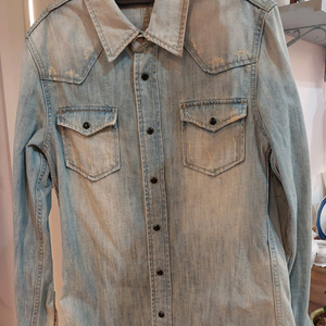 코데즈 컴바인 웨스턴 데님셔츠 90사이즈 택포 19,000원