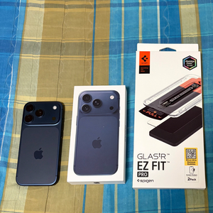 아이폰 17프로 256기가 블루 판매합니다