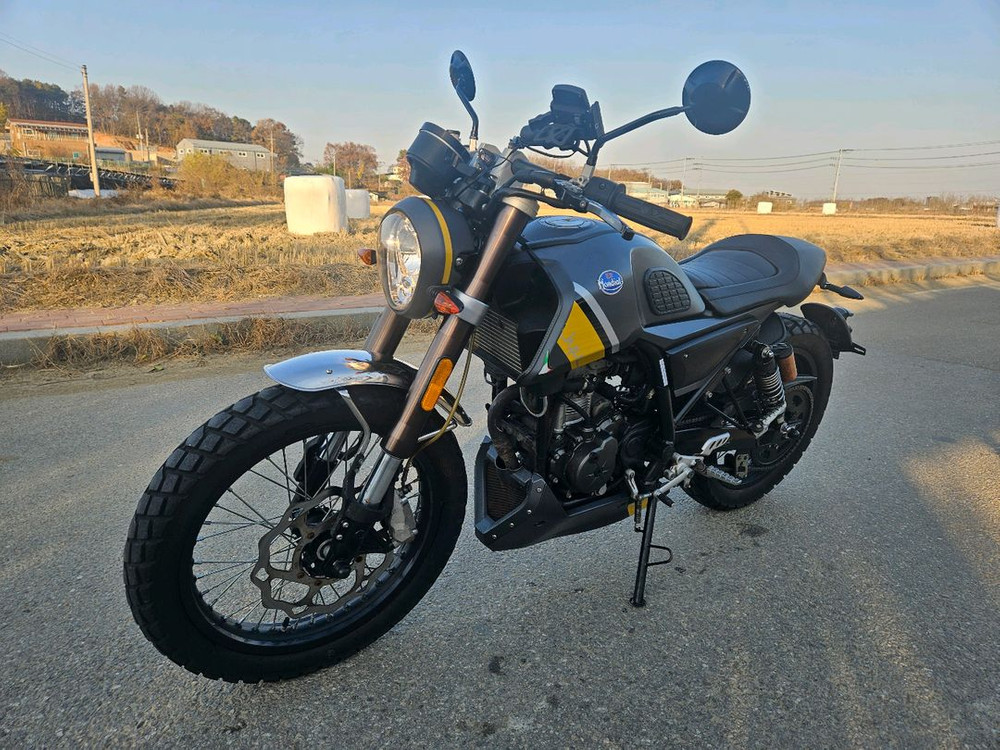 몬디알힙스터125/17년식/1만키로/145만원 이미지