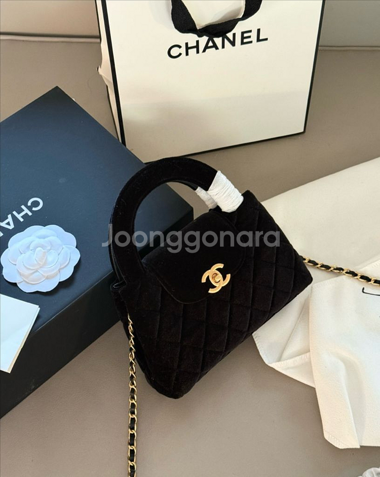 샤넬 24K 켈리 스웨이드백--0