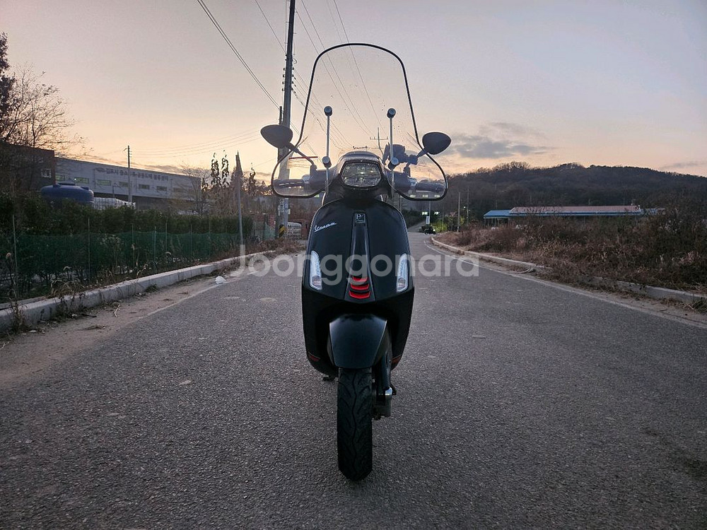 베스파스프린트/24년식/7천키로/310만원/신차급--6